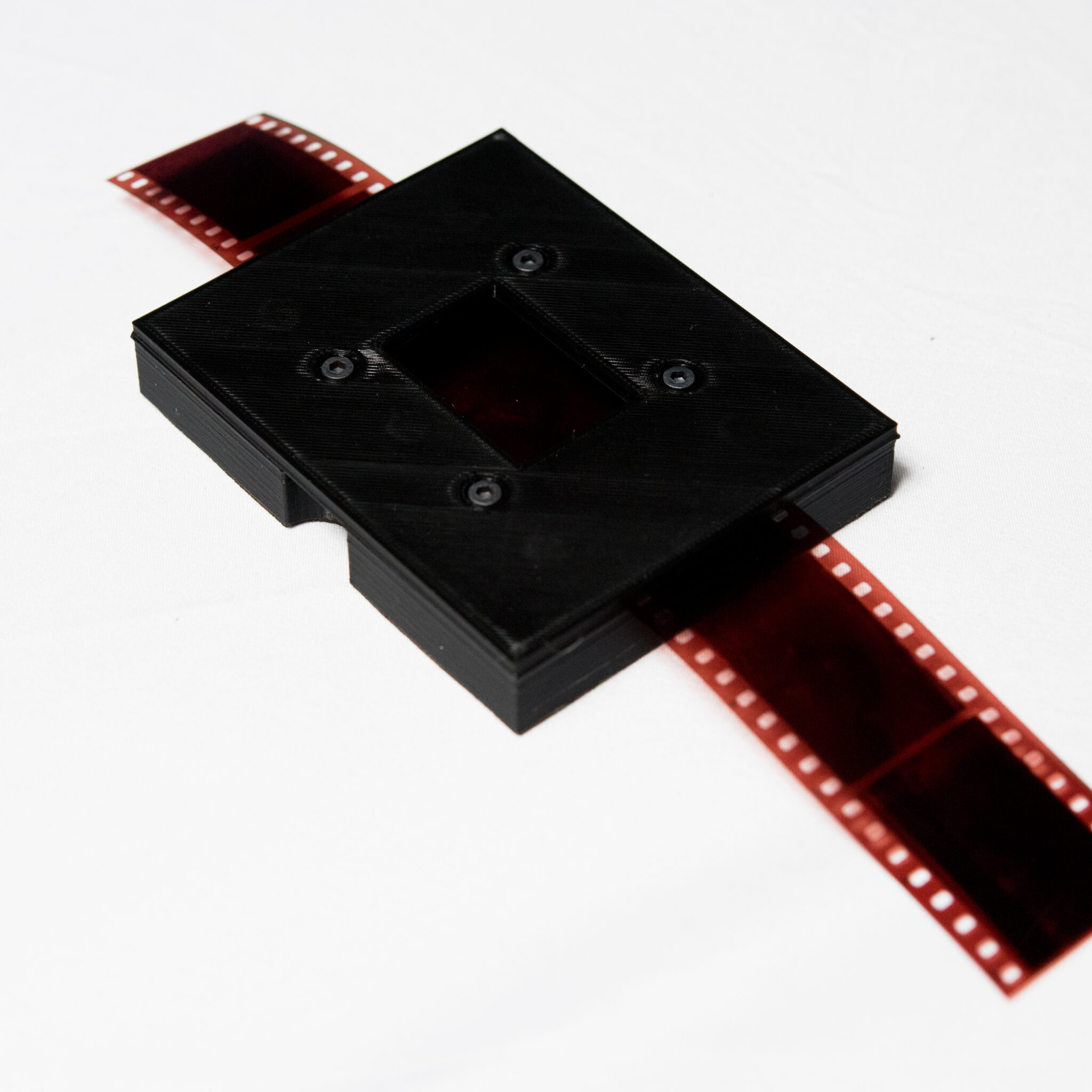 thumbnail image 2 of BitByBit Photo Version 3 DSLR Scanning Table For 35mm Film – Universal 35mm Film Scanner 2 of 5